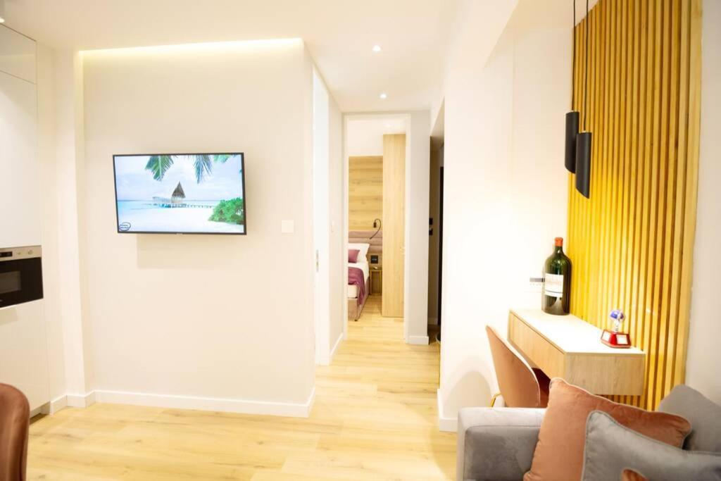 Ecostay-Serenity,Business Class Apartment By The Sea In Alimos Kalamaki Athènes Extérieur photo